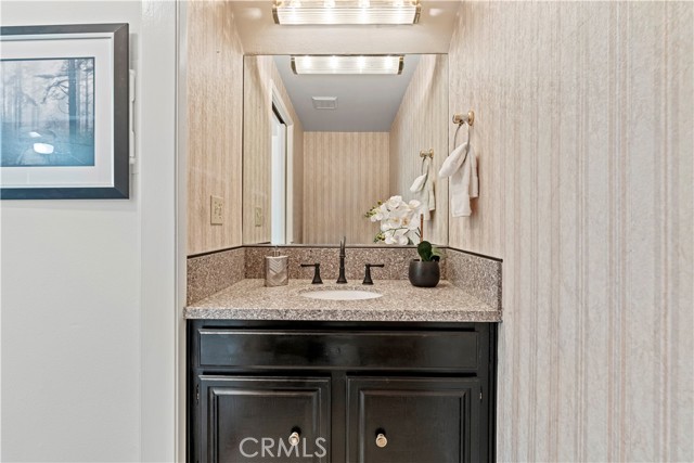 Detail Gallery Image 14 of 48 For 4332 Coldwater Canyon Ave #3,  Studio City,  CA 91604 - 2 Beds | 3 Baths