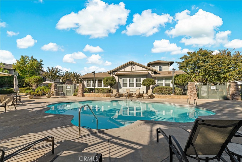 MLS #OC25254109 image #27