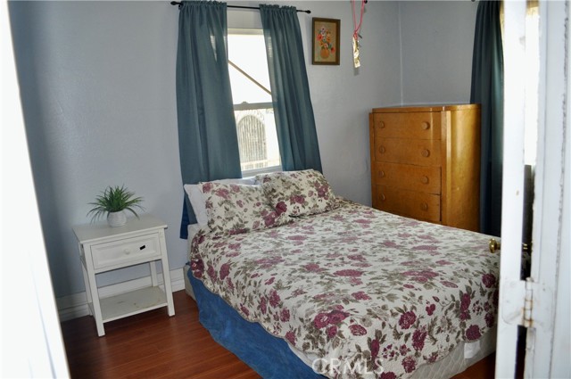 1789 N Pershing Avenue, San Bernardino CA: https://media.crmls.org/medias/61d14000-1db2-4894-8a78-6c302f7630e4.jpg