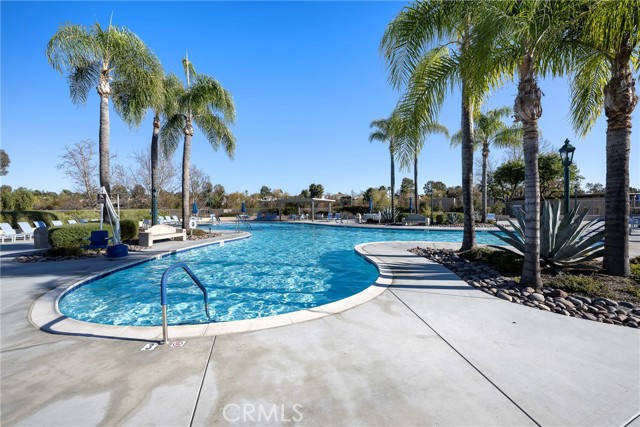 Detail Gallery Image 72 of 75 For 40400 via Francisco, Murrieta,  CA 92562 - 2 Beds | 2/1 Baths