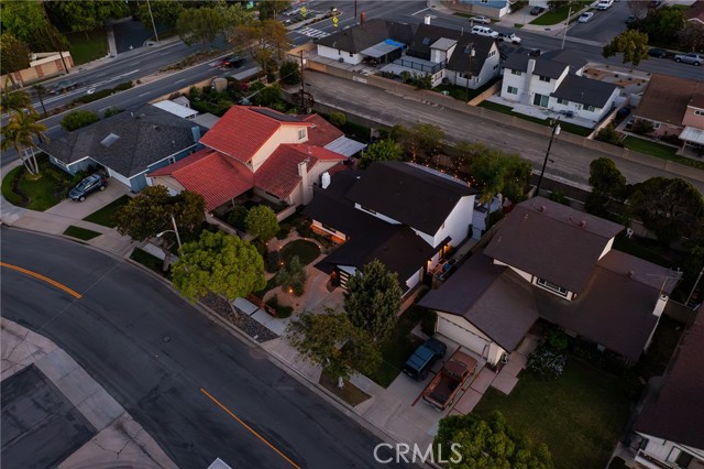 Image 70 of 73 For 4972 Park  