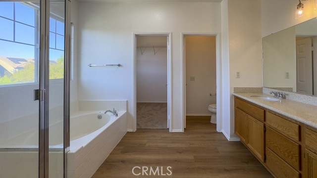 31659 Rosales Avenue, Murrieta CA: https://media.crmls.org/medias/61d3c367-4b51-4533-bfcd-f0e3c0215d21.jpg