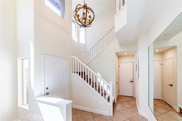 Detail Gallery Image 13 of 41 For 162 Sims Way, Placentia,  CA 92870 - 4 Beds | 2/1 Baths