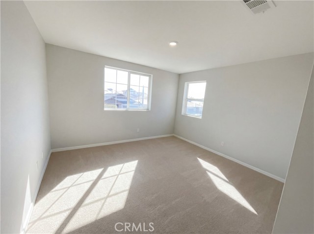 Detail Gallery Image 19 of 25 For 16818 Desert Willow, Victorville,  CA 92394 - 5 Beds | 3 Baths