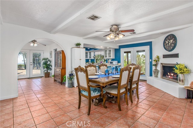 32272 Florida Avenue, Mentone CA: https://media.crmls.org/medias/61d5d0ec-d4d9-4c47-a4c2-24bf0f0ed0f3.jpg