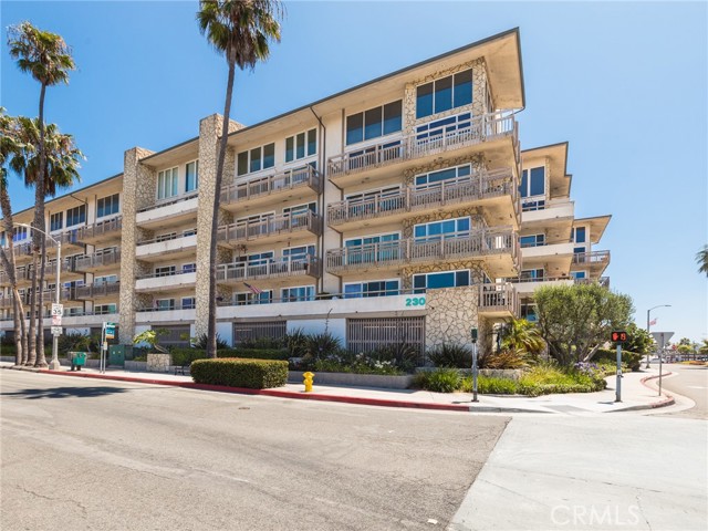 230 Catalina Avenue, Redondo Beach, California 90277, 3 Bedrooms Bedrooms, ,2 BathroomsBathrooms,Residential,Sold,Catalina,SB22137995