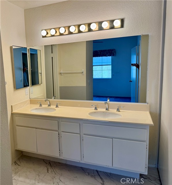 Detail Gallery Image 13 of 20 For 4 Gettysburg, Irvine,  CA 92620 - 3 Beds | 3 Baths