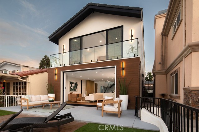 21907 Erie Lane, Lake Forest CA: https://media.crmls.org/medias/61d77f8c-1378-44a4-87f5-d51bf22cd3c4.jpg
