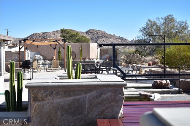 Detail Gallery Image 12 of 28 For 61611 Alta Loma Dr, Joshua Tree,  CA 92252 - 2 Beds | 2 Baths