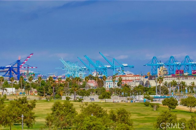 2019 S Crescent Avenue, San Pedro CA: https://media.crmls.org/medias/61d92546-6072-4590-b8c5-7b125f5d5a27.jpg