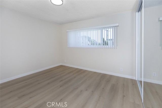 7143 Bellaire Avenue, North Hollywood CA: https://media.crmls.org/medias/61d96d6e-f81f-4c34-9ae3-d9858e9a3099.jpg