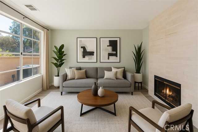 Detail Gallery Image 6 of 23 For 27 Tierra Plano, Rancho Santa Margarita,  CA 92688 - 2 Beds | 2/1 Baths