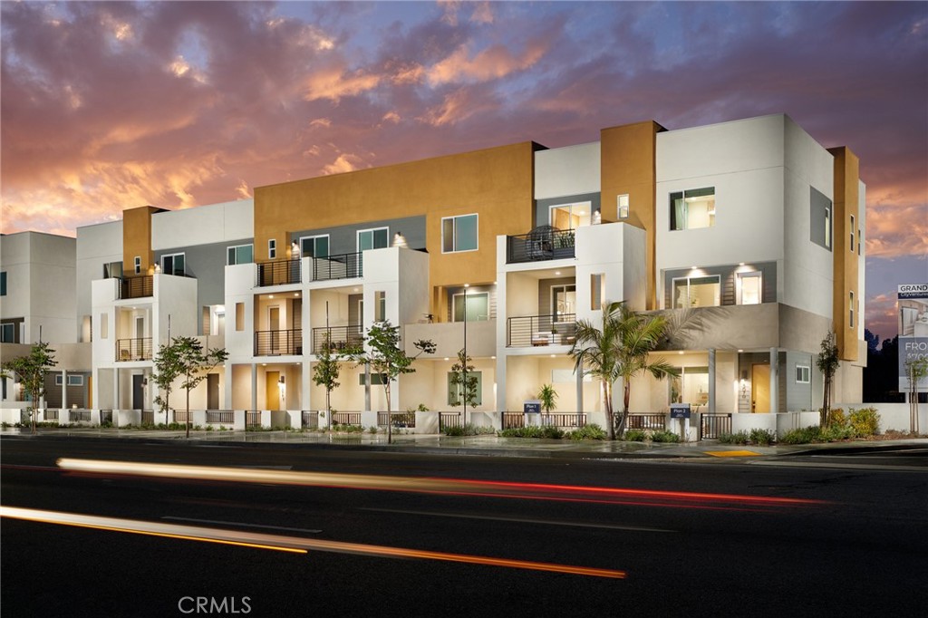 22 Sunset Street, Long Beach, CA 90805