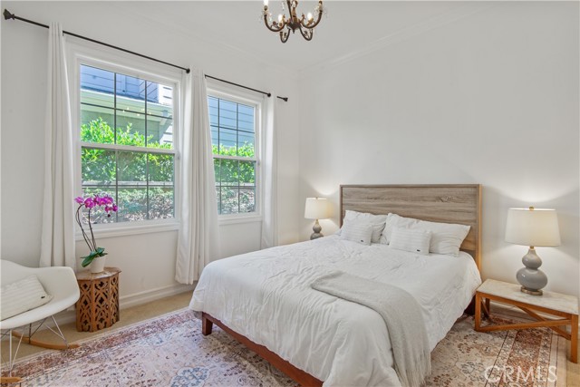 Detail Gallery Image 31 of 40 For 8005 Bell Crest Dr, Los Angeles,  CA 90045 - 6 Beds | 4 Baths