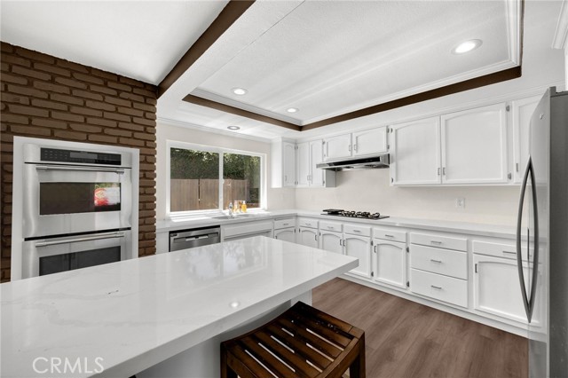 Detail Gallery Image 12 of 61 For 754 Stanford Cir, Placentia,  CA 92870 - 6 Beds | 4 Baths