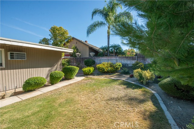 Detail Gallery Image 35 of 36 For 6111 Claridge Dr, Riverside,  CA 92506 - 4 Beds | 2 Baths