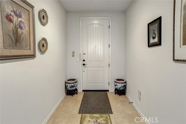 Detail Gallery Image 5 of 28 For 34899 Windwood Glen Ln, Murrieta,  CA 92563 - 4 Beds | 2/1 Baths