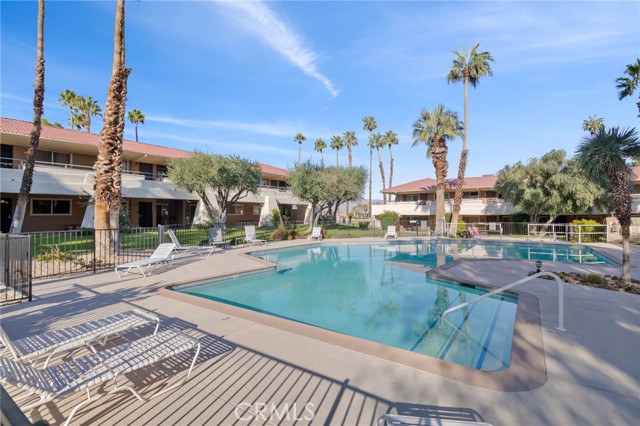 Detail Gallery Image 17 of 20 For 550 N Villa Ct #203,  Palm Springs,  CA 92262 - 1 Beds | 1 Baths