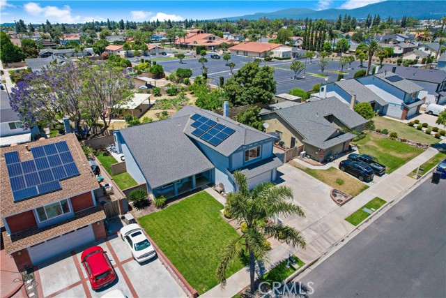 2738 S Del Norte Avenue, Ontario CA: https://media.crmls.org/medias/61e1b1a2-badc-4b77-a45f-278680ce9334.jpg