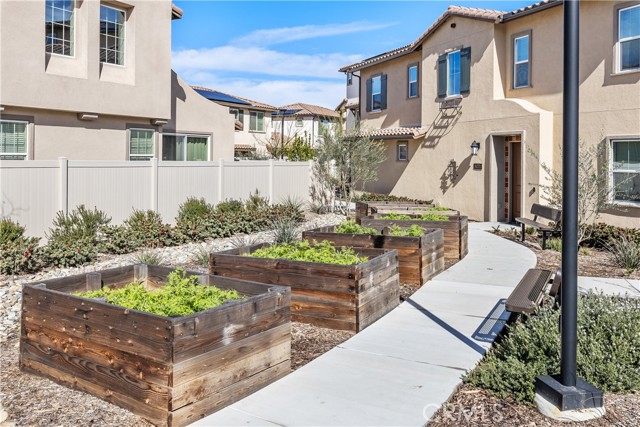 Detail Gallery Image 38 of 53 For 31541 Calle Canto, Temecula,  CA 92592 - 3 Beds | 2/1 Baths