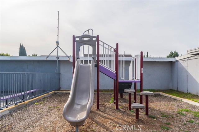 Detail Gallery Image 31 of 37 For 1250 S Brookhurst St #2033,  Anaheim,  CA 92804 - 3 Beds | 2 Baths