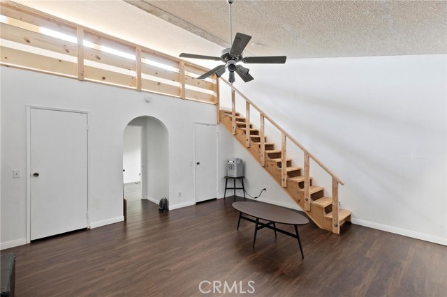 Detail Gallery Image 8 of 32 For 4496 Shetland Ln, Jurupa Valley,  CA 92509 - 3 Beds | 2 Baths