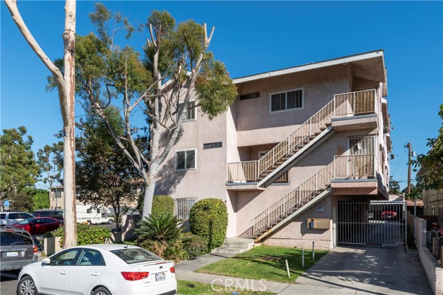 912 S Ash Avenue # 6, Inglewood, California 90301, 2 Bedrooms Bedrooms, ,1 BathroomBathrooms,Residential Lease,For Rent,912 S Ash Avenue # 6,CRSB24234324