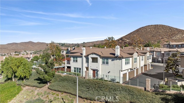 Detail Gallery Image 33 of 34 For 15415 Park Point Ave #102,  Lake Elsinore,  CA 92532 - 3 Beds | 2 Baths