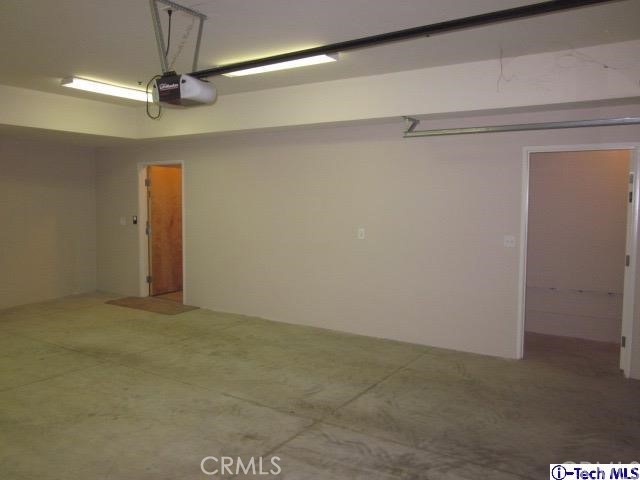 Detail Gallery Image 30 of 31 For 2283 Waltonia Dr #105,  Montrose,  CA 91020 - 3 Beds | 2/1 Baths