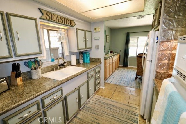 Detail Gallery Image 28 of 54 For 16742 Lake Ridge Way #154,  Yorba Linda,  CA 92886 - 2 Beds | 2 Baths