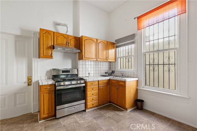 1037 Alpine Street, Los Angeles CA: https://media.crmls.org/medias/61e58cc7-40be-4a39-a82c-0c6c92c8818b.jpg