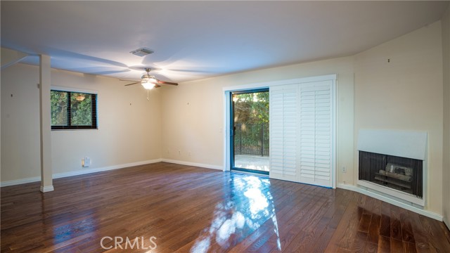 Detail Gallery Image 9 of 38 For 635 E Palm Ave, Redlands,  CA 92374 - 3 Beds | 2/1 Baths