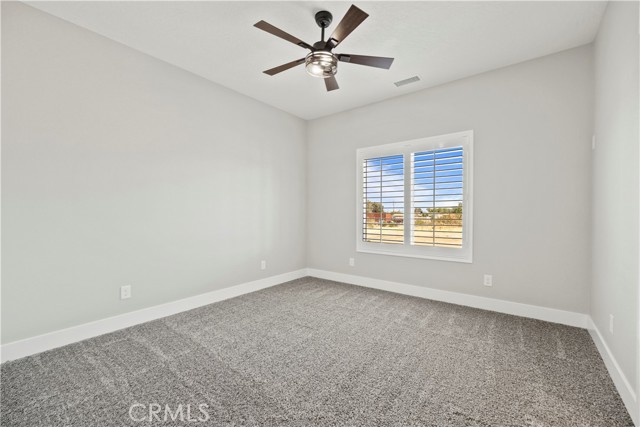 Detail Gallery Image 19 of 42 For 11215 Hawthorne Ave, Hesperia,  CA 92345 - 4 Beds | 2 Baths