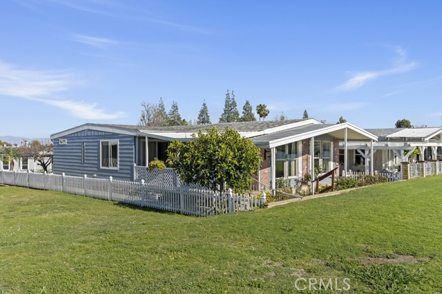 Detail Gallery Image 5 of 57 For 15111 Pipeline #180,  Chino Hills,  CA 91709 - 2 Beds | 2 Baths