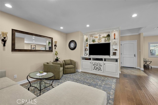 1372 W Sepulveda Street, San Pedro CA: https://media.crmls.org/medias/61e6de17-9044-4983-b411-a976cbf7610f.jpg