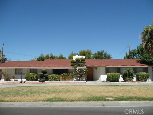 Detail Gallery Image 1 of 33 For 44753 Lowtree Ave, Lancaster,  CA 93534 - 3 Beds | 2 Baths