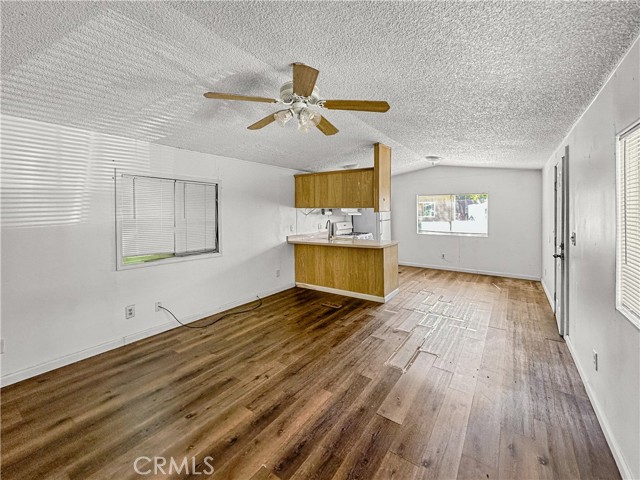 Detail Gallery Image 6 of 11 For 3415 Oro Dam Bld #109,  Oroville,  CA 95966 - 2 Beds | 1 Baths