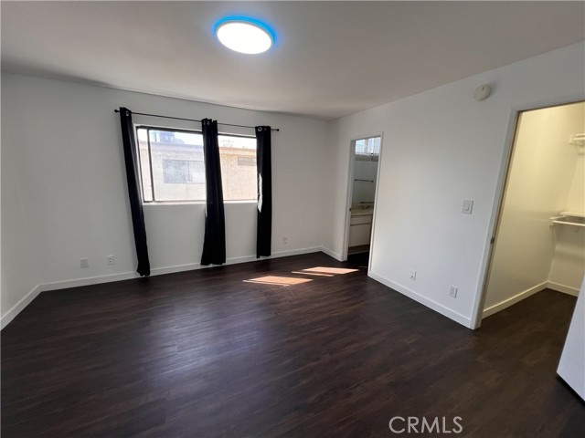 Detail Gallery Image 24 of 48 For 13243 Vanowen #2,  North Hollywood,  CA 91605 - 2 Beds | 3 Baths