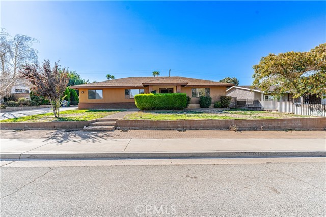 Detail Gallery Image 1 of 41 For 41219 47th St, Lancaster,  CA 93536 - 3 Beds | 3 Baths