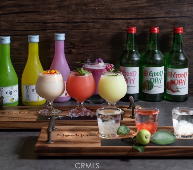 1078 E Hospitality Lane, San Bernardino CA: https://media.crmls.org/medias/61e9c429-0844-4a7d-b6a9-f199a89dfc76.jpg