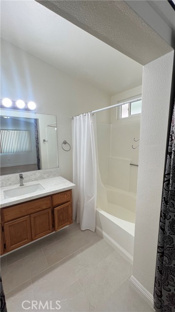 Detail Gallery Image 11 of 38 For 3676 Windstorm Way, Riverside,  CA 92503 - 3 Beds | 2/1 Baths