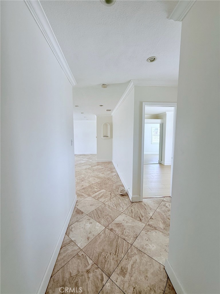 MLS #PW25159836 img 2