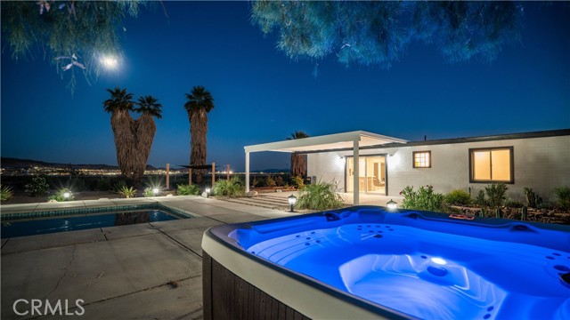 72160 Winters Road, 29 Palms CA: https://media.crmls.org/medias/61ebd0eb-9153-409b-bed0-e3950de497db.jpg