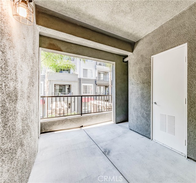 Detail Gallery Image 18 of 29 For 1801 E Katella Ave #2132,  Anaheim,  CA 92805 - 1 Beds | 1 Baths