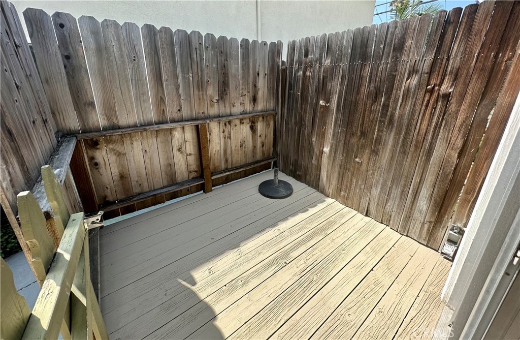 MLS #OC25148518 img 13