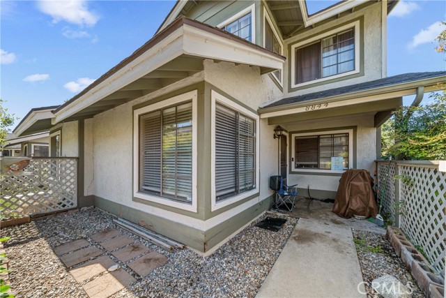 Detail Gallery Image 2 of 29 For 8844 Knollwood, Rancho Cucamonga,  CA 91730 - 3 Beds | 2/1 Baths