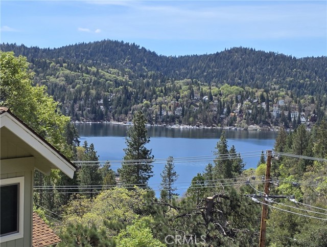 28834 Zion Drive, Lake Arrowhead, CA 92352