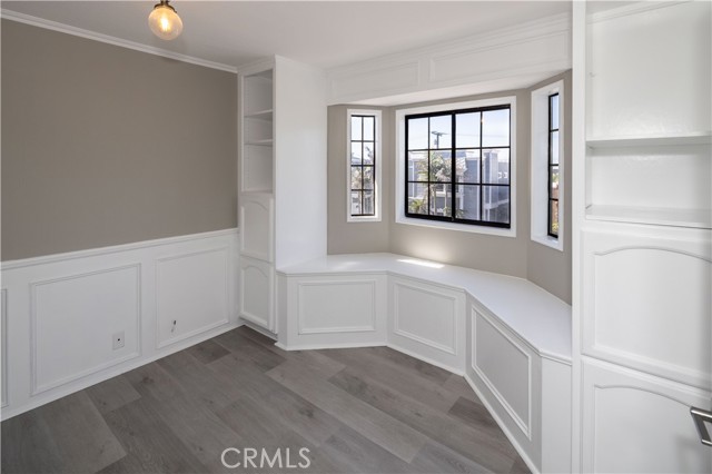 434 Manhattan Avenue, Hermosa Beach CA: https://media.crmls.org/medias/61efdbee-8db4-4ecb-a313-88b9b96ec9c4.jpg