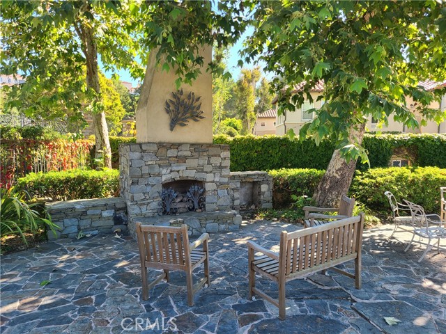 12 Savona Court, Newport Coast CA: https://media.crmls.org/medias/61efed35-4176-4c5a-b44f-1292af7e6fe0.jpg