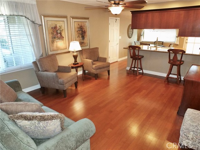 Detail Gallery Image 8 of 25 For 1819 Cambridge, Placentia,  CA 92870 - 3 Beds | 2 Baths